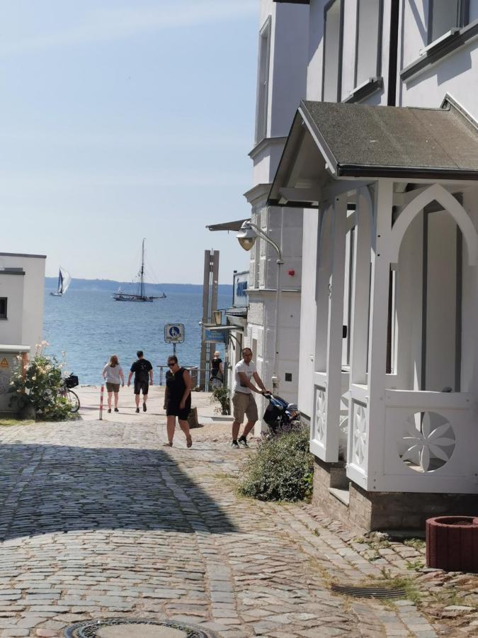 Homelig Altstadt Ferienwohnungen ザスニッツ エクステリア 写真
